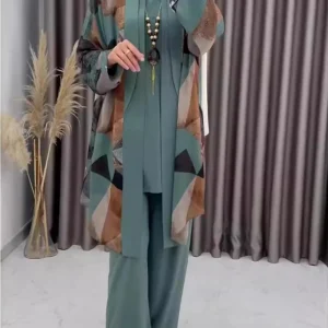tenue trois pièces en vert