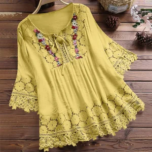 tunique fleurie en dentelle jaune
