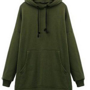 vêtement à capuche vert foncé