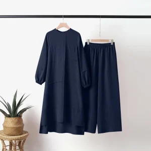 mode casual tunique longue et pantalon marine