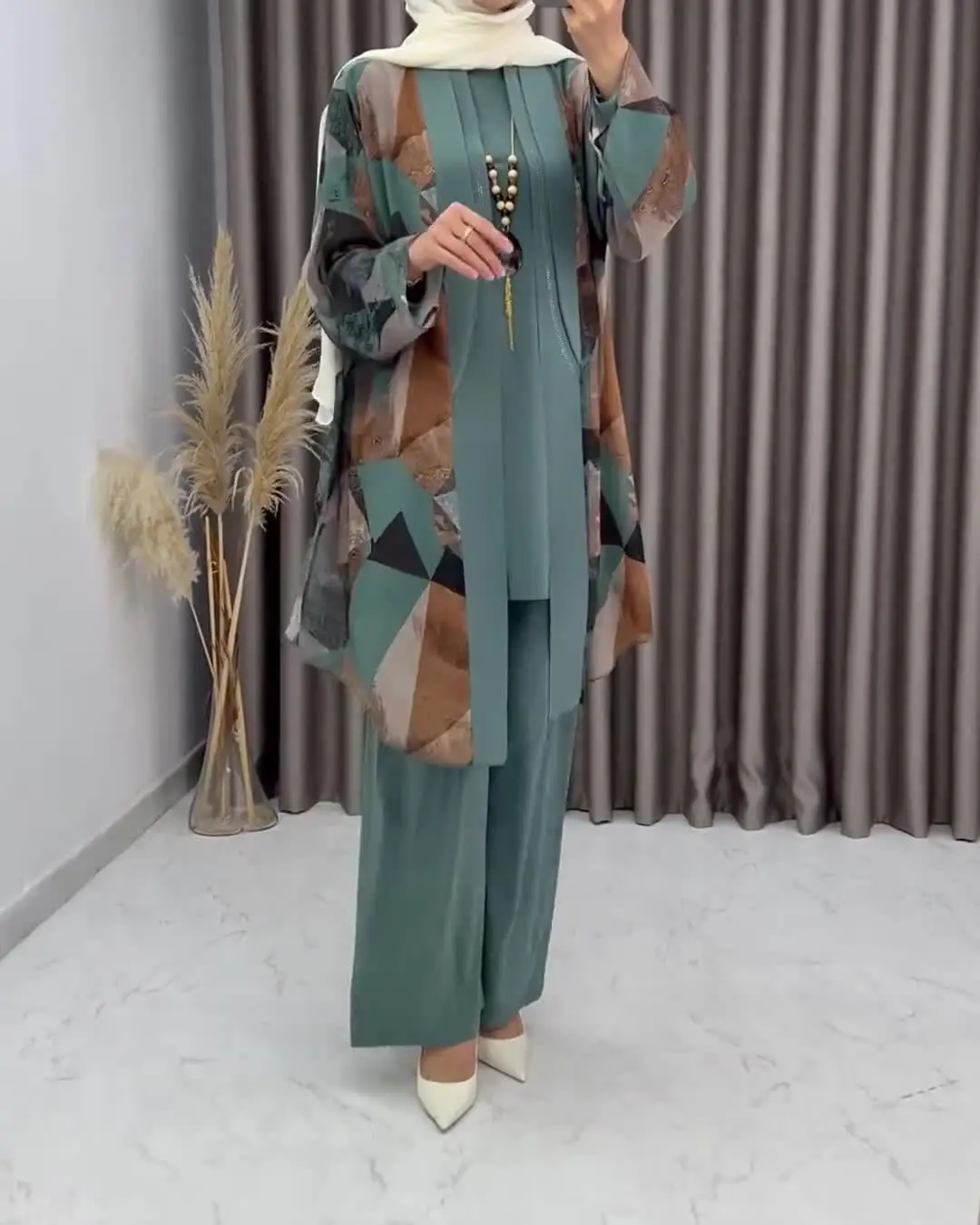 ensemble mode tunique et pantalon vert